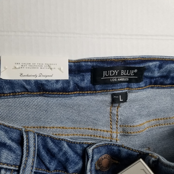NWT JUDY BLUE WOMEN'S DAISY JEAN SHORTS SIZE LARGE - Picture 3 of 10